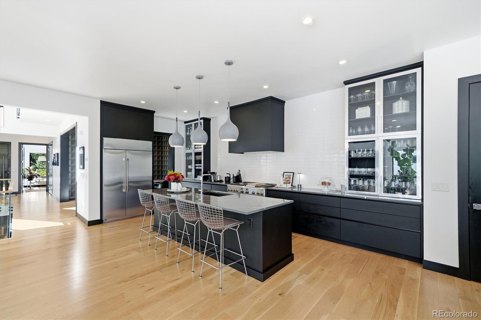 MLS Image #10 for 2110 s cook street,denver, Colorado