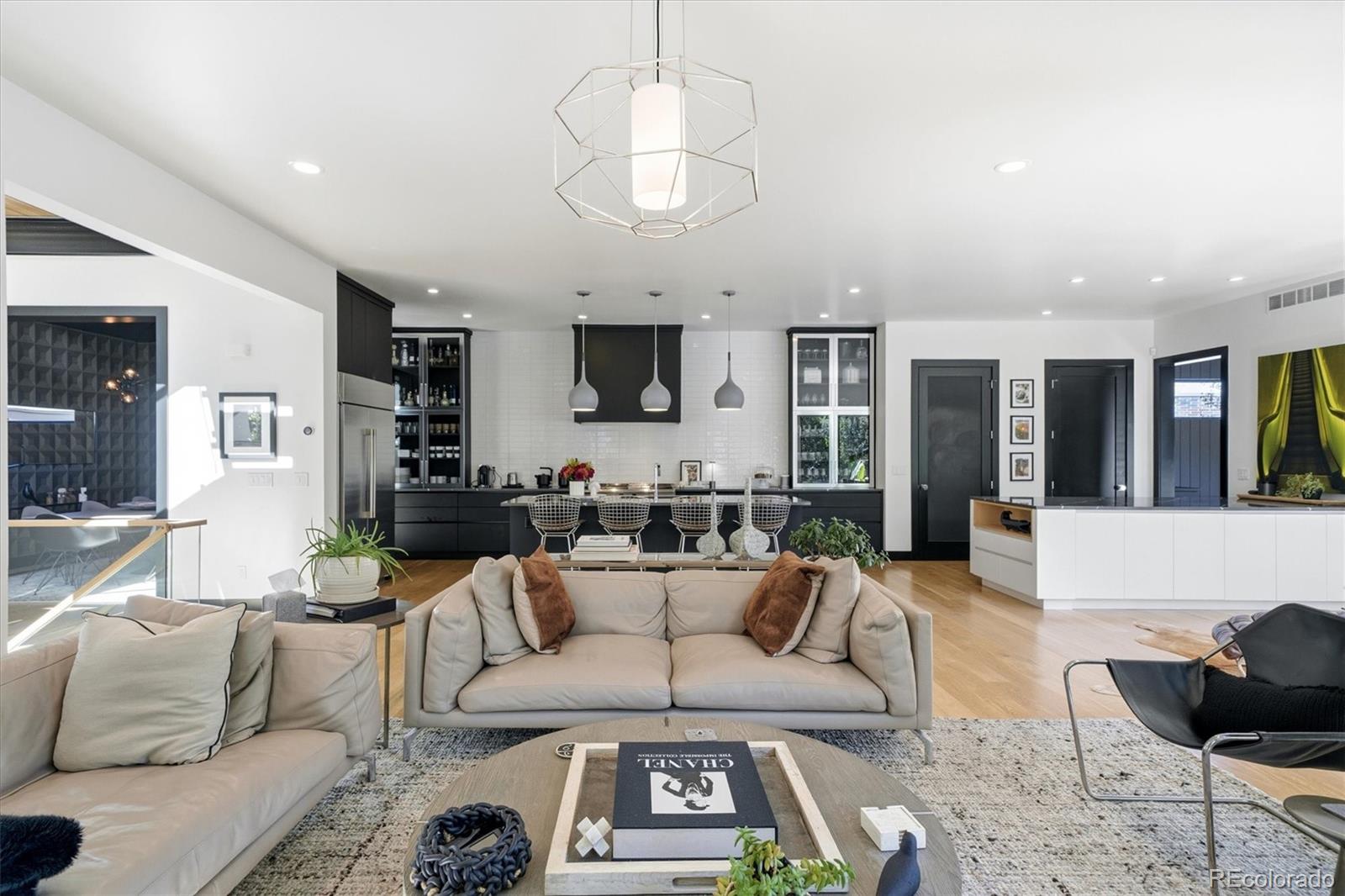 MLS Image #16 for 2110 s cook street,denver, Colorado