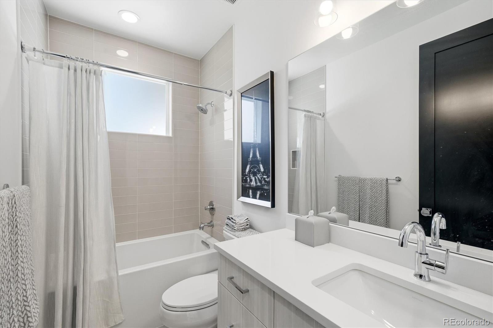 MLS Image #39 for 2110 s cook street,denver, Colorado