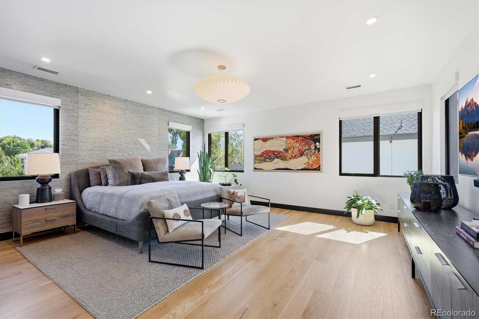 MLS Image #4 for 2110 s cook street,denver, Colorado