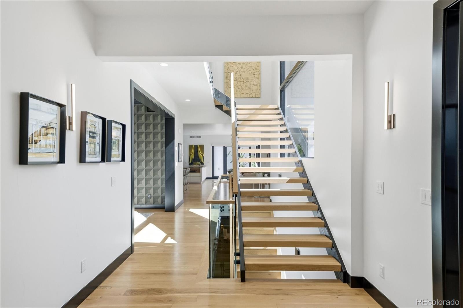 MLS Image #6 for 2110 s cook street,denver, Colorado