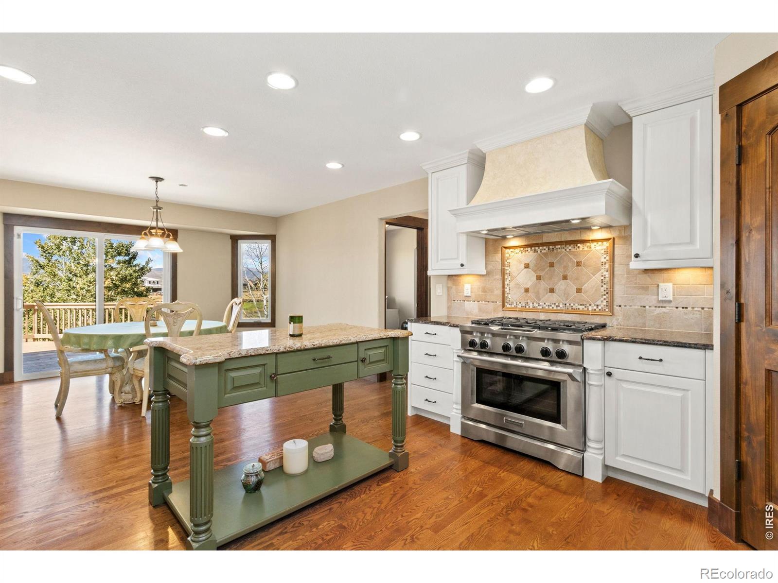 MLS Image #10 for 2180  crestridge drive,loveland, Colorado
