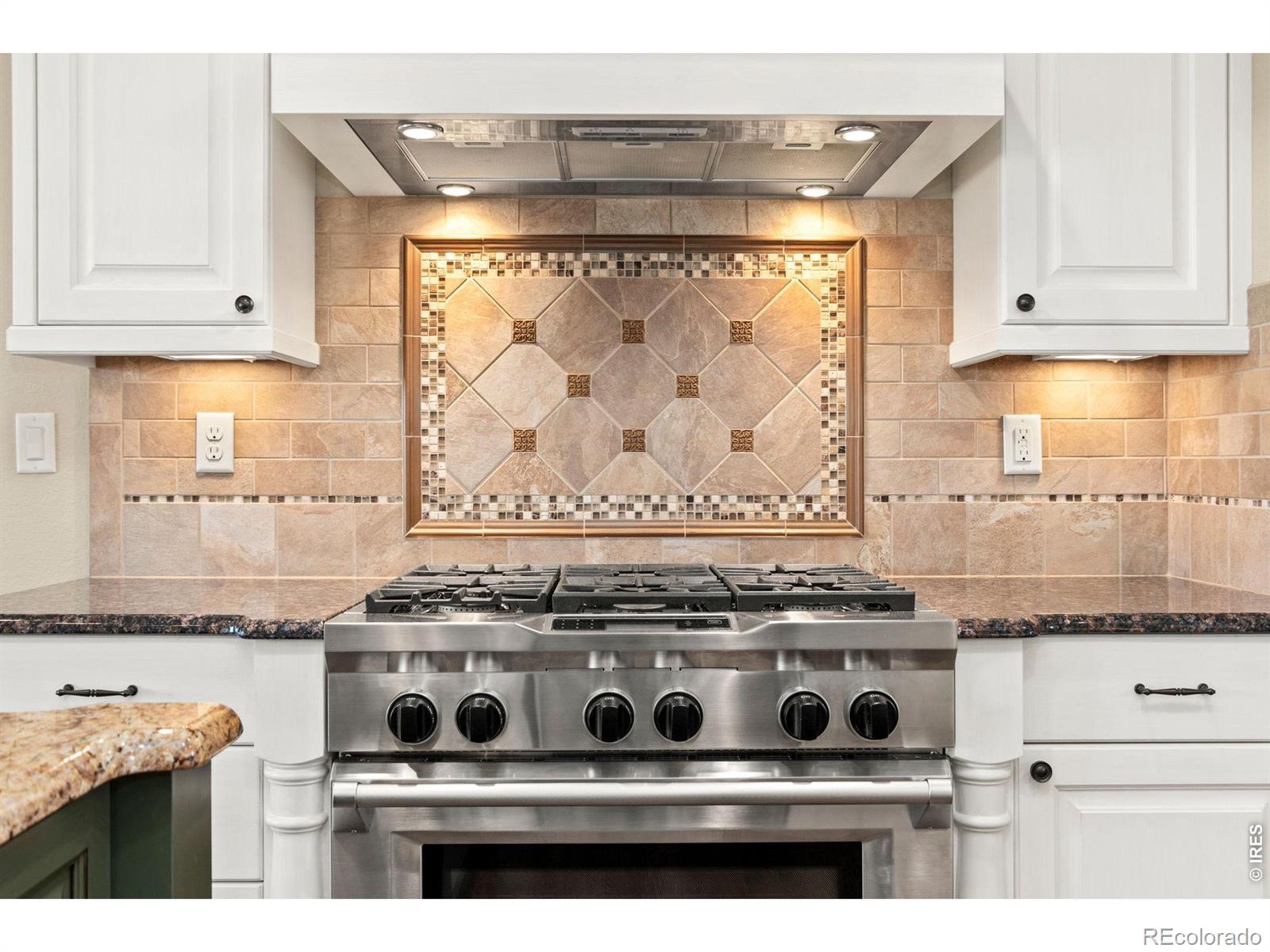 MLS Image #11 for 2180  crestridge drive,loveland, Colorado