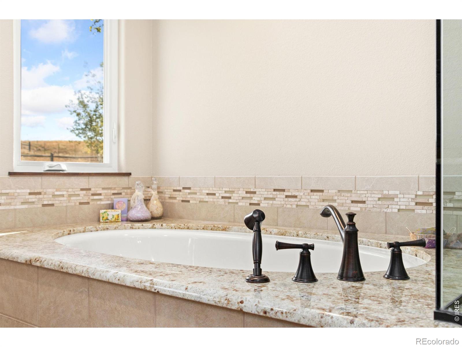MLS Image #18 for 2180  crestridge drive,loveland, Colorado