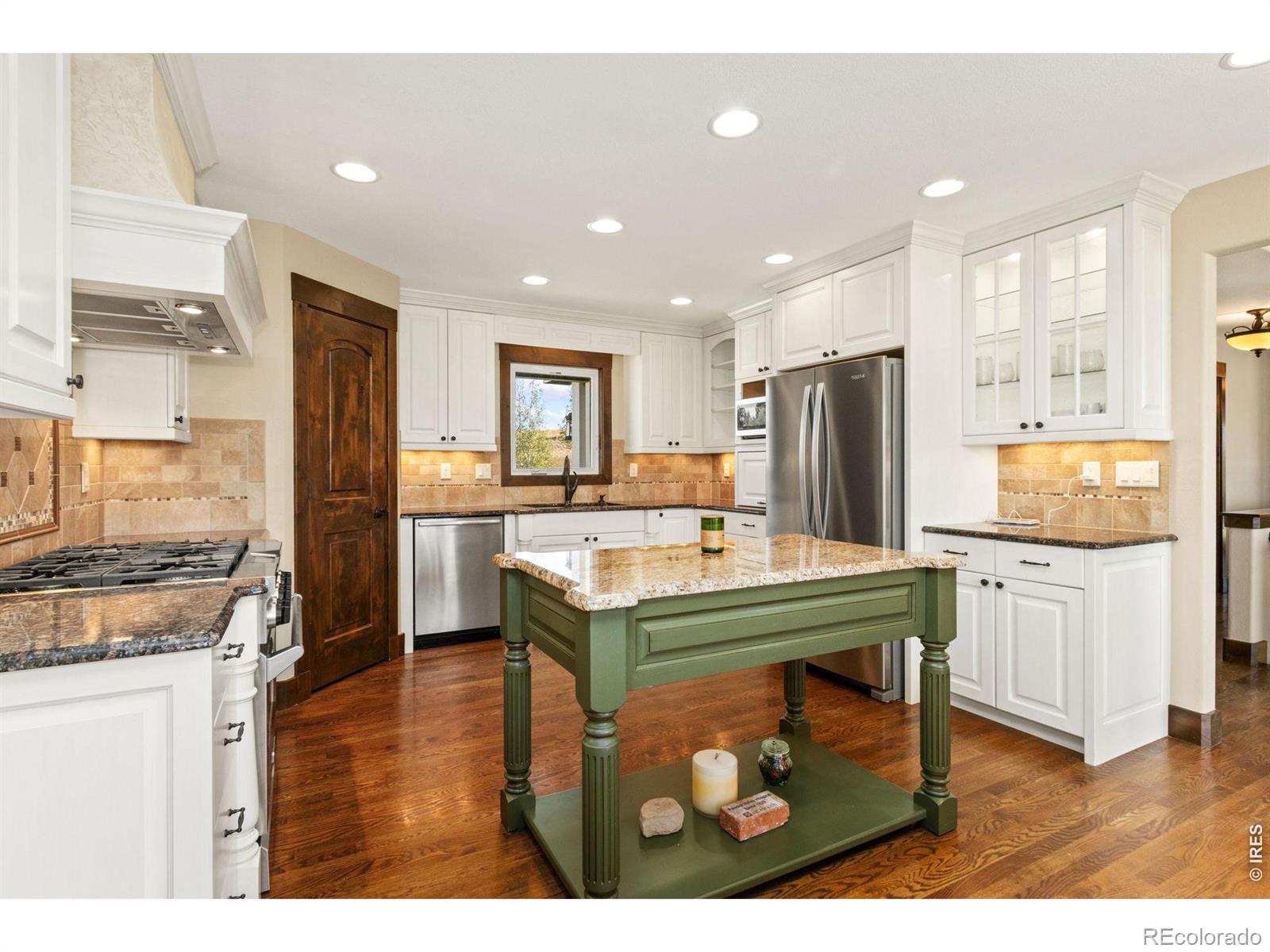 MLS Image #8 for 2180  crestridge drive,loveland, Colorado