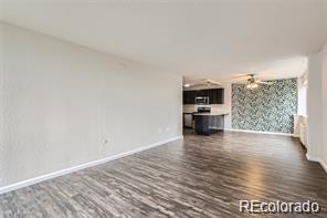 MLS Image #4 for 909 n logan street 4a,denver, Colorado