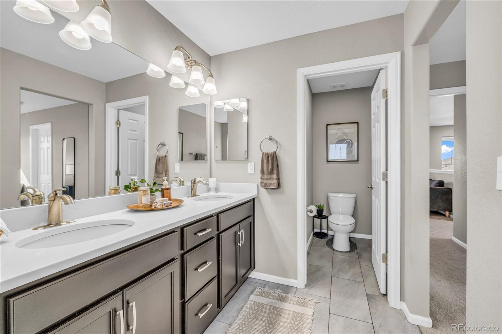 MLS Image #16 for 25523 e byers drive,aurora, Colorado