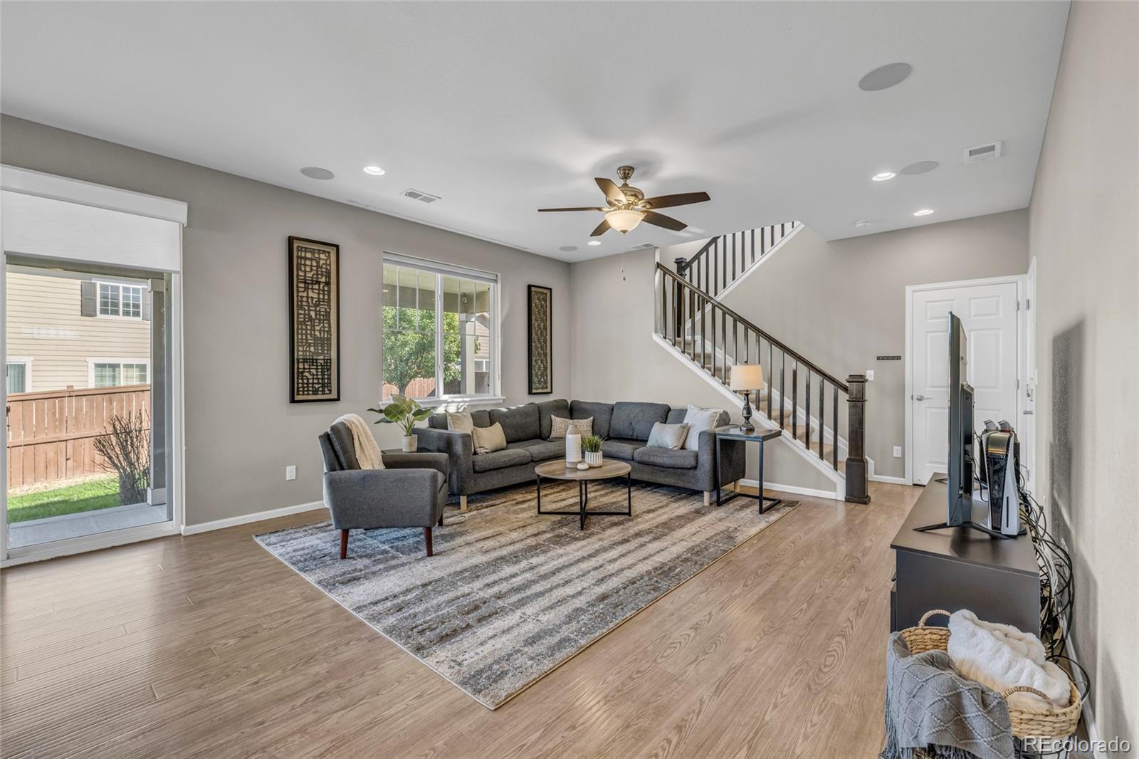 MLS Image #9 for 25523 e byers drive,aurora, Colorado