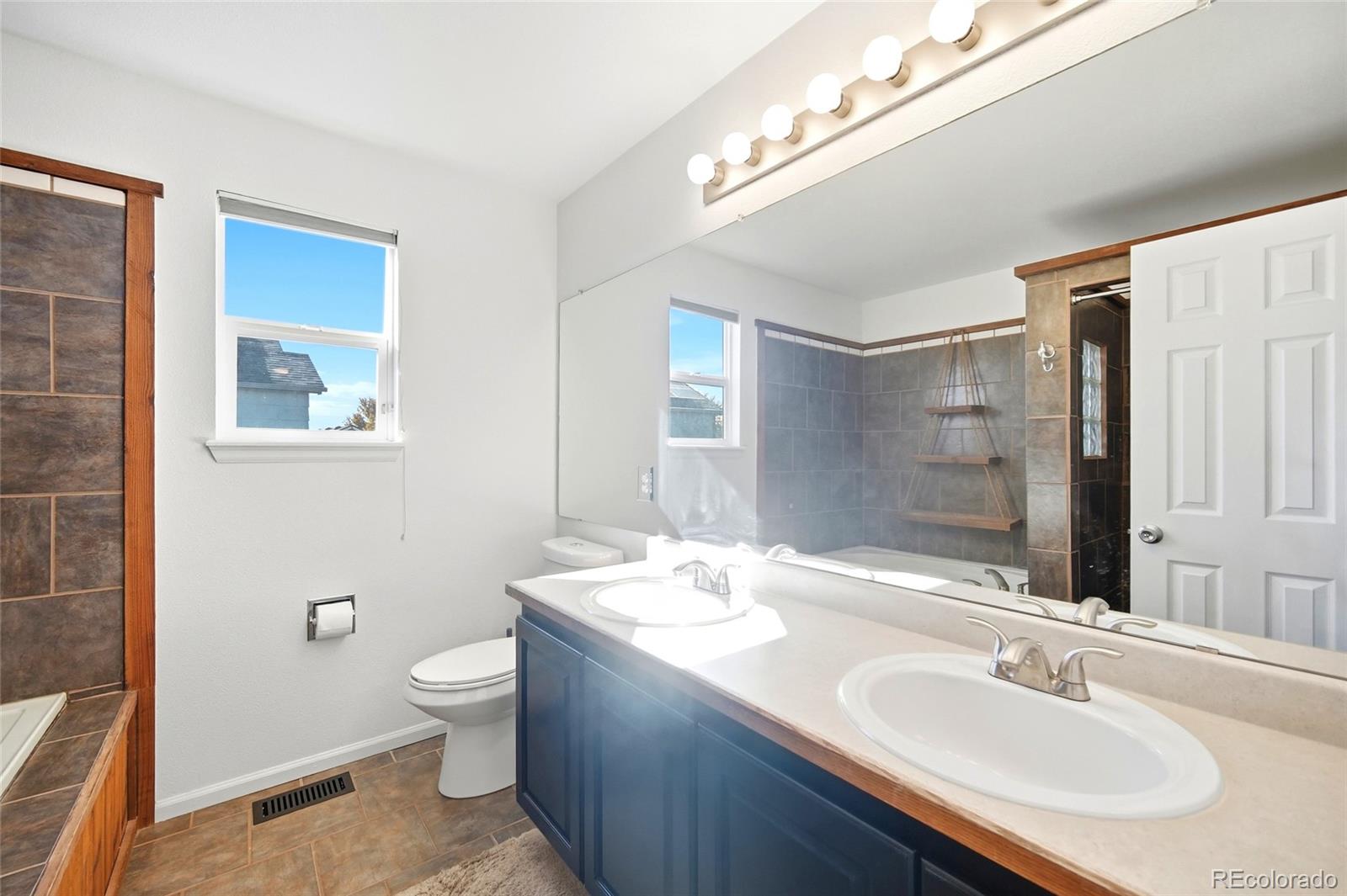 MLS Image #14 for 4903  parsons way,castle rock, Colorado