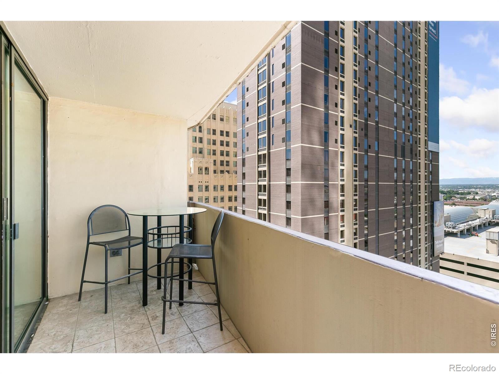 MLS Image #10 for 1020  15th street 16a,denver, Colorado