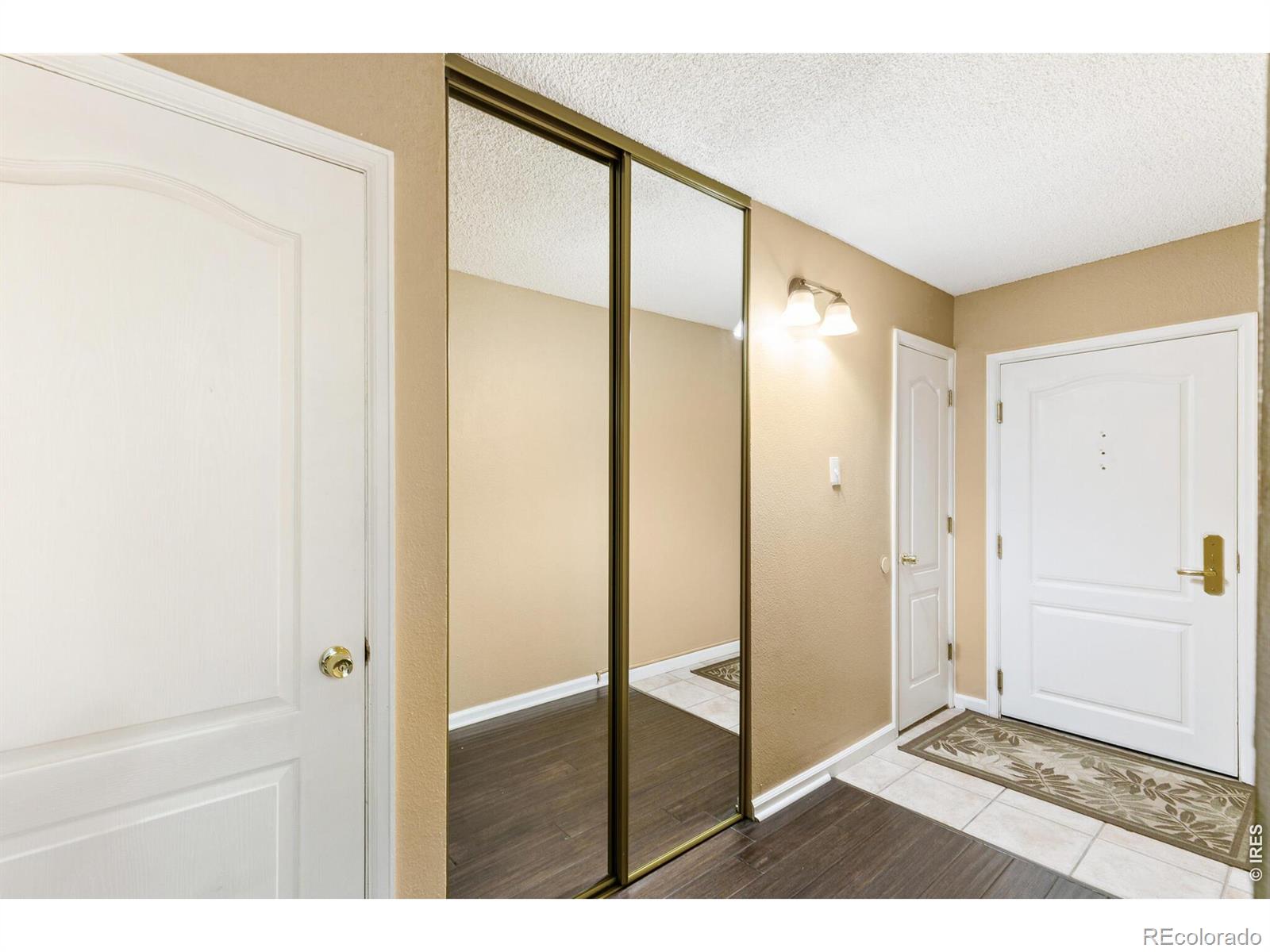 MLS Image #2 for 1020  15th street 16a,denver, Colorado