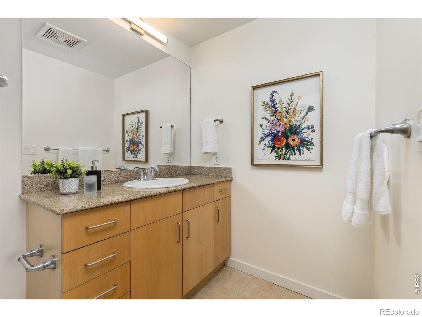 MLS Image #9 for 3701  arapahoe avenue,boulder, Colorado