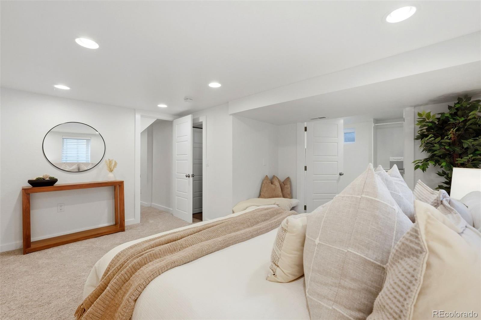 MLS Image #20 for 3030  newport street,denver, Colorado