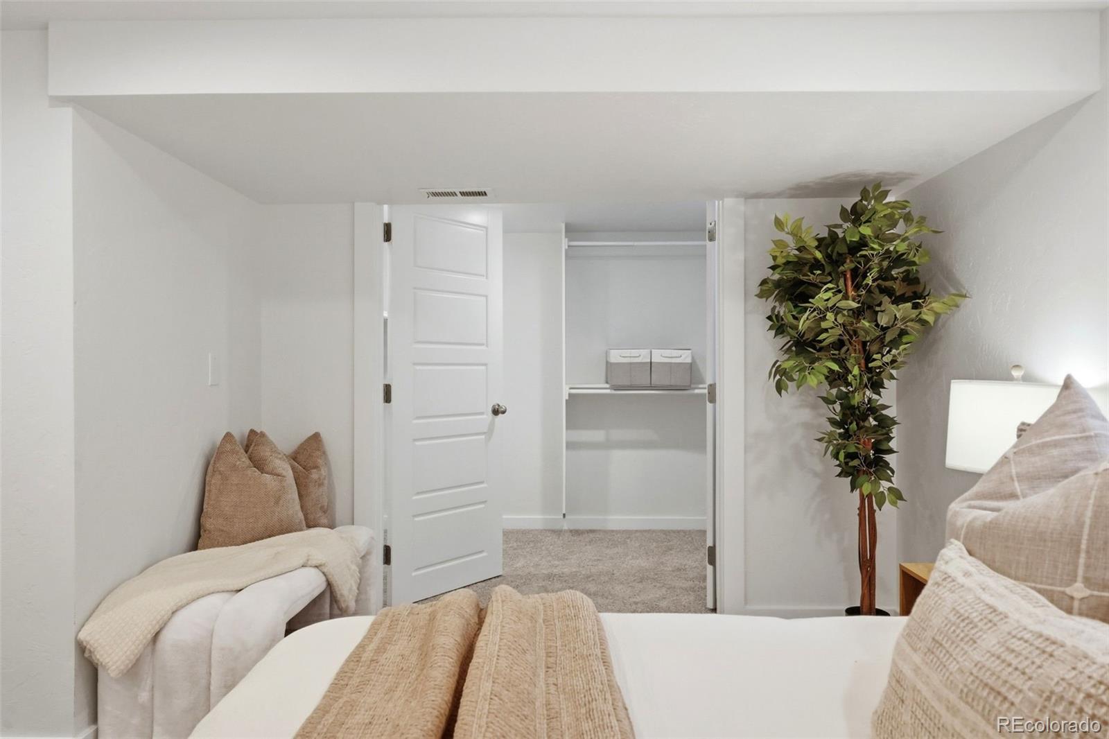 MLS Image #22 for 3030  newport street,denver, Colorado