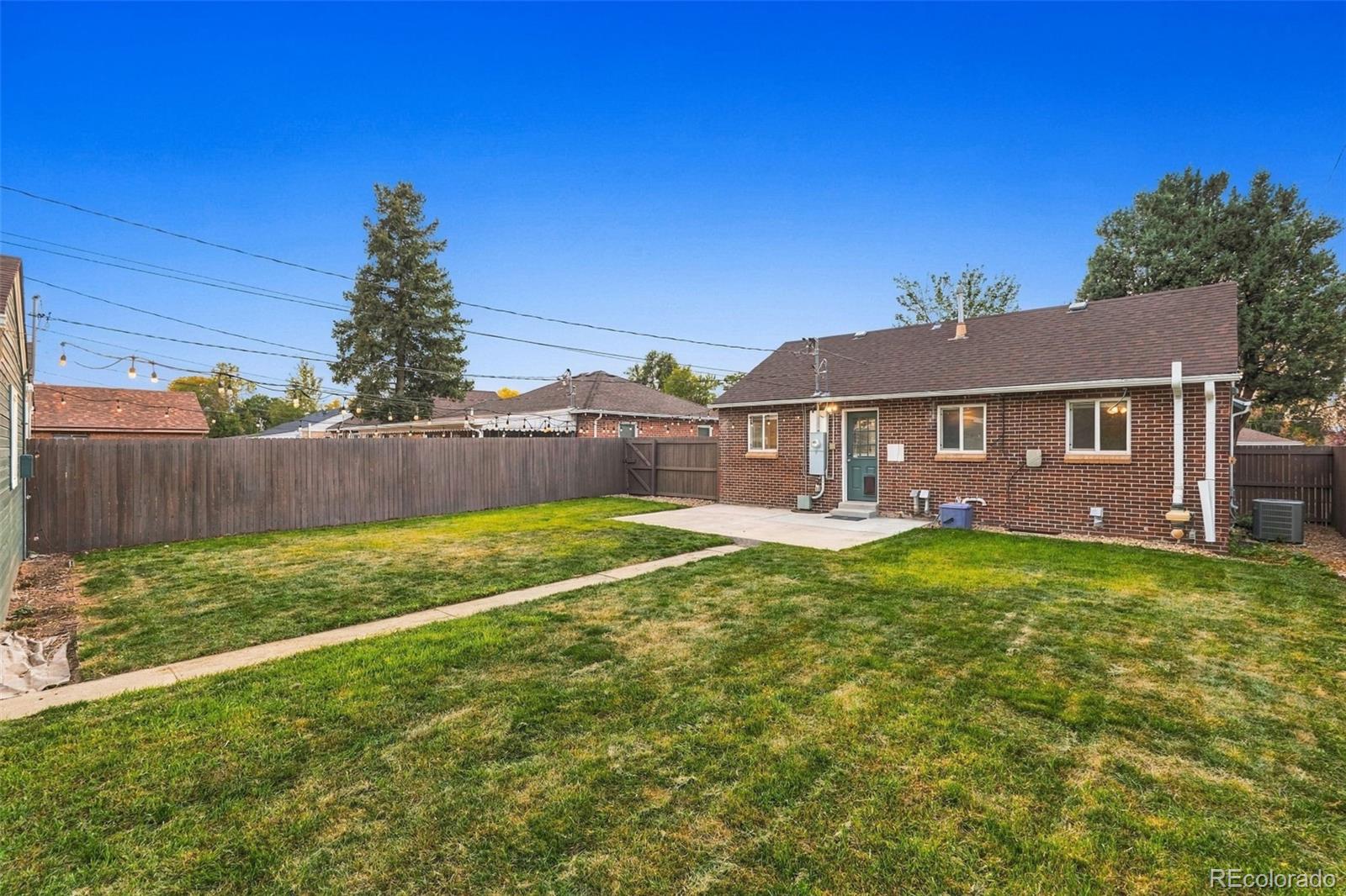 MLS Image #29 for 3030  newport street,denver, Colorado