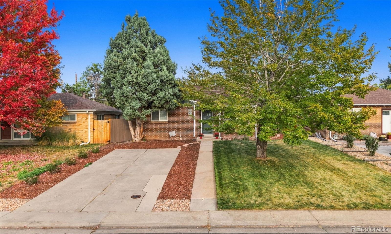 MLS Image #37 for 3030  newport street,denver, Colorado