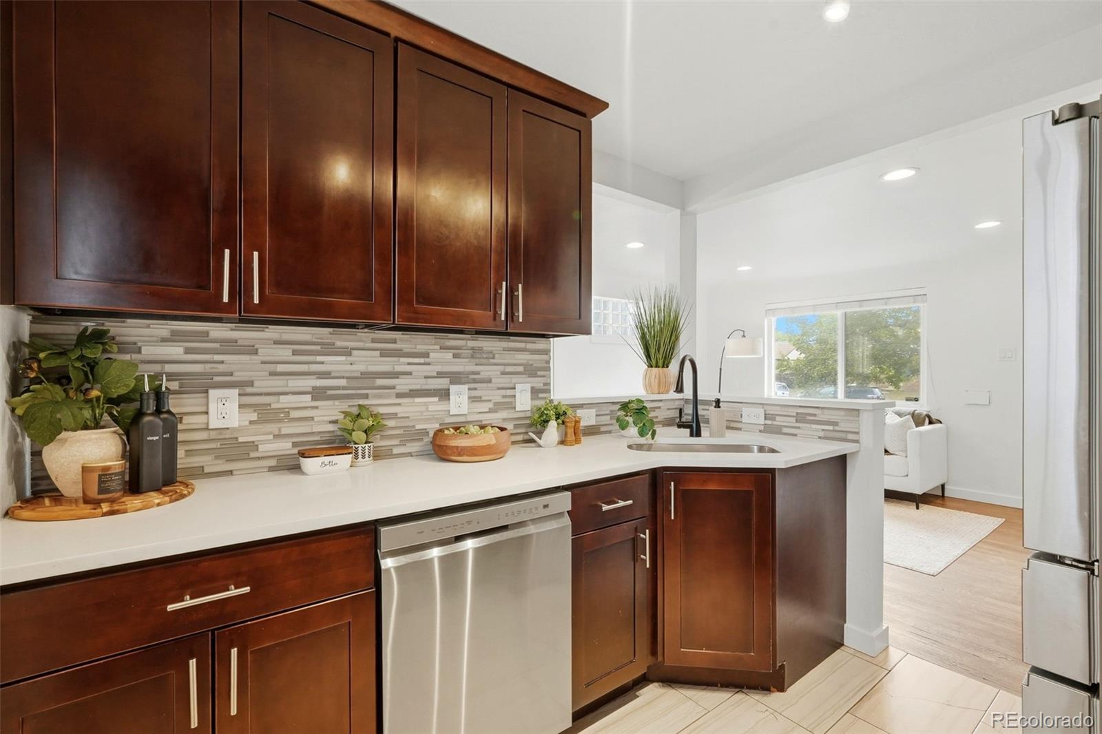 MLS Image #9 for 3030  newport street,denver, Colorado