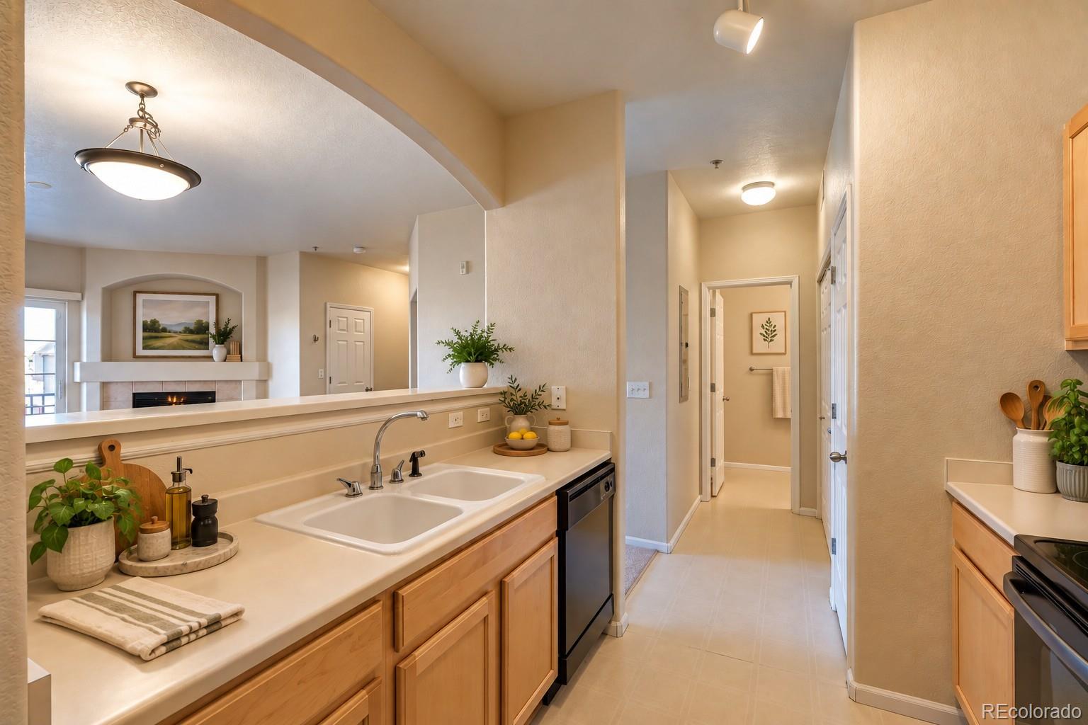 MLS Image #6 for 5255  memphis street,denver, Colorado