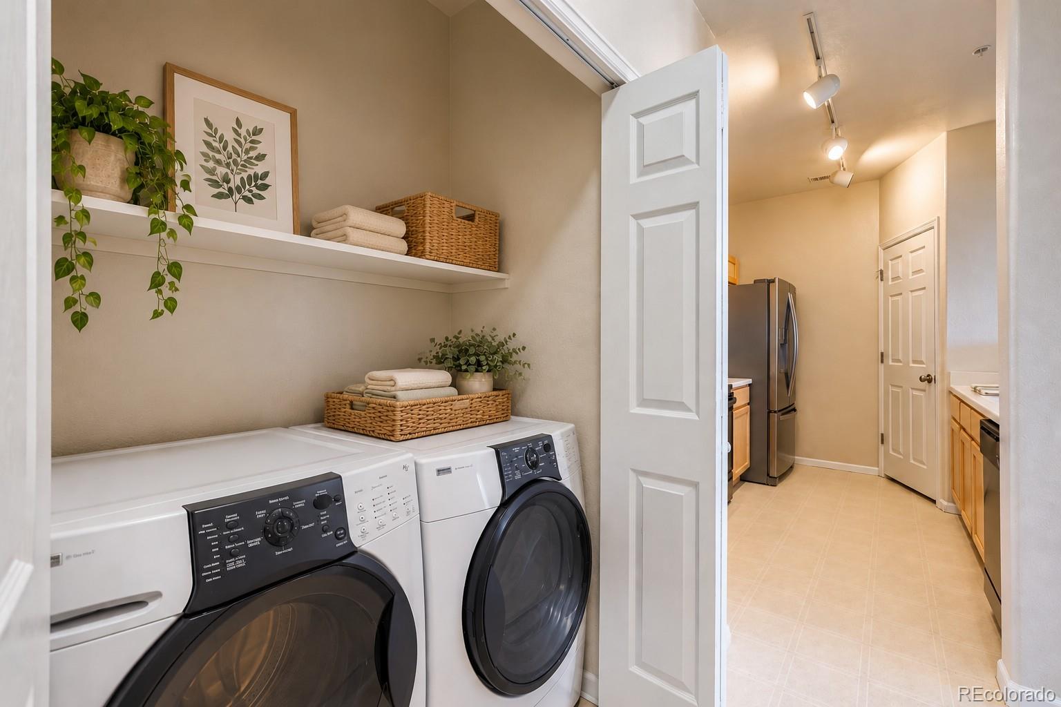 MLS Image #7 for 5255  memphis street,denver, Colorado