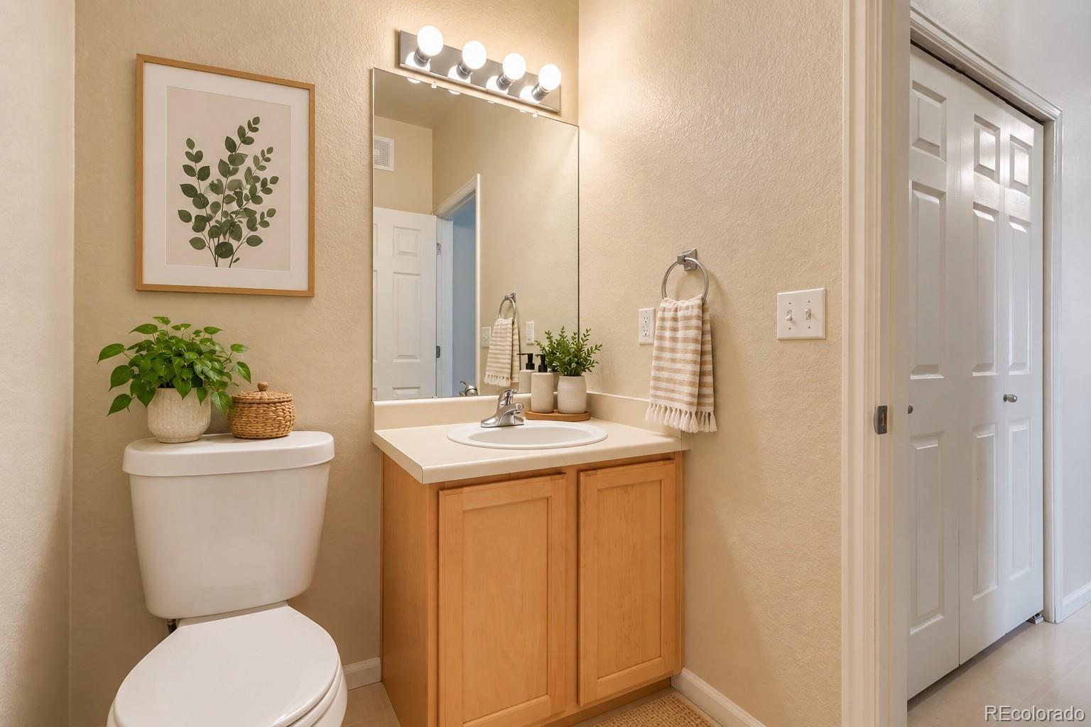 MLS Image #8 for 5255  memphis street,denver, Colorado