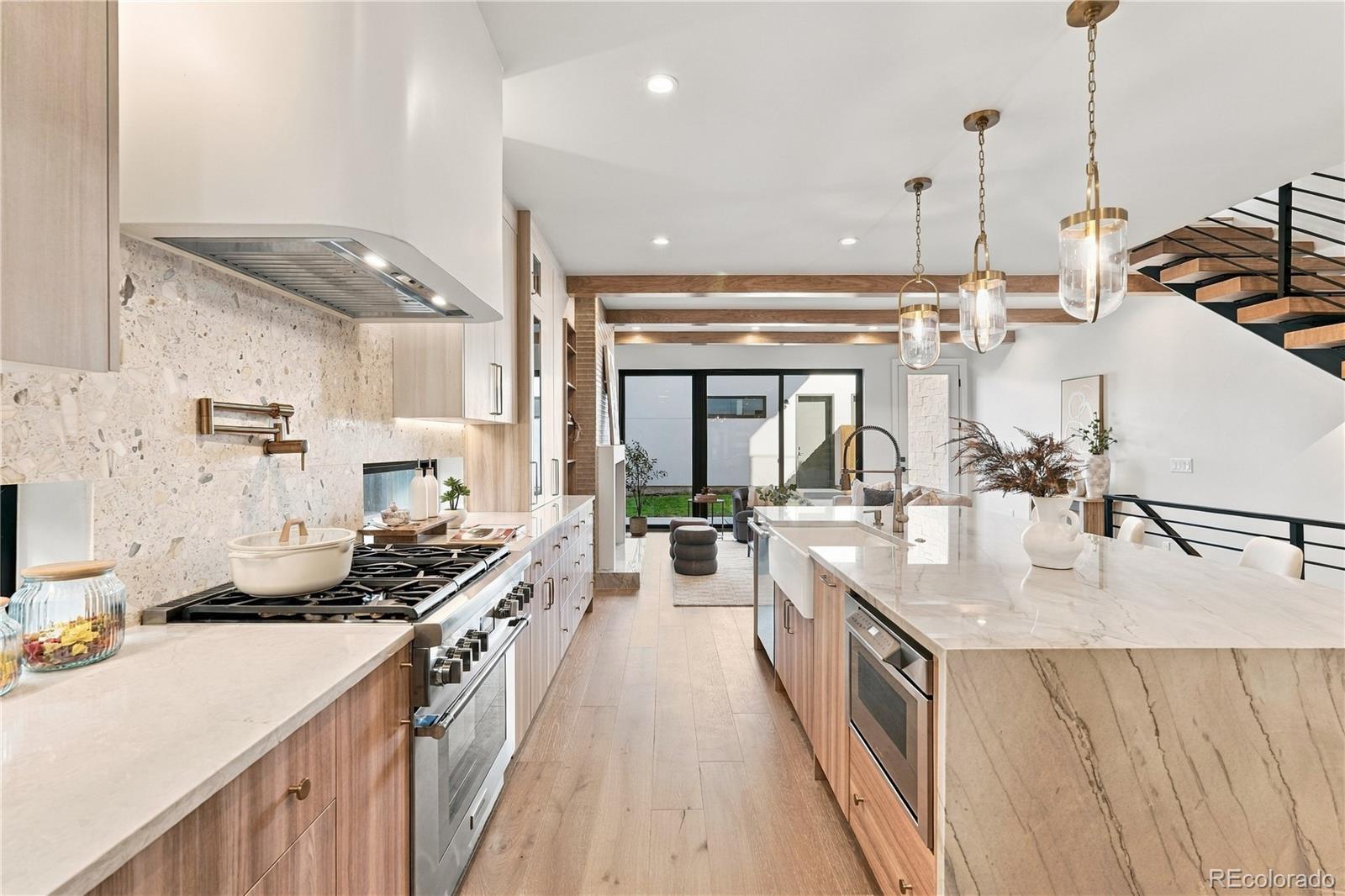 MLS Image #15 for 1608 s washington street,denver, Colorado