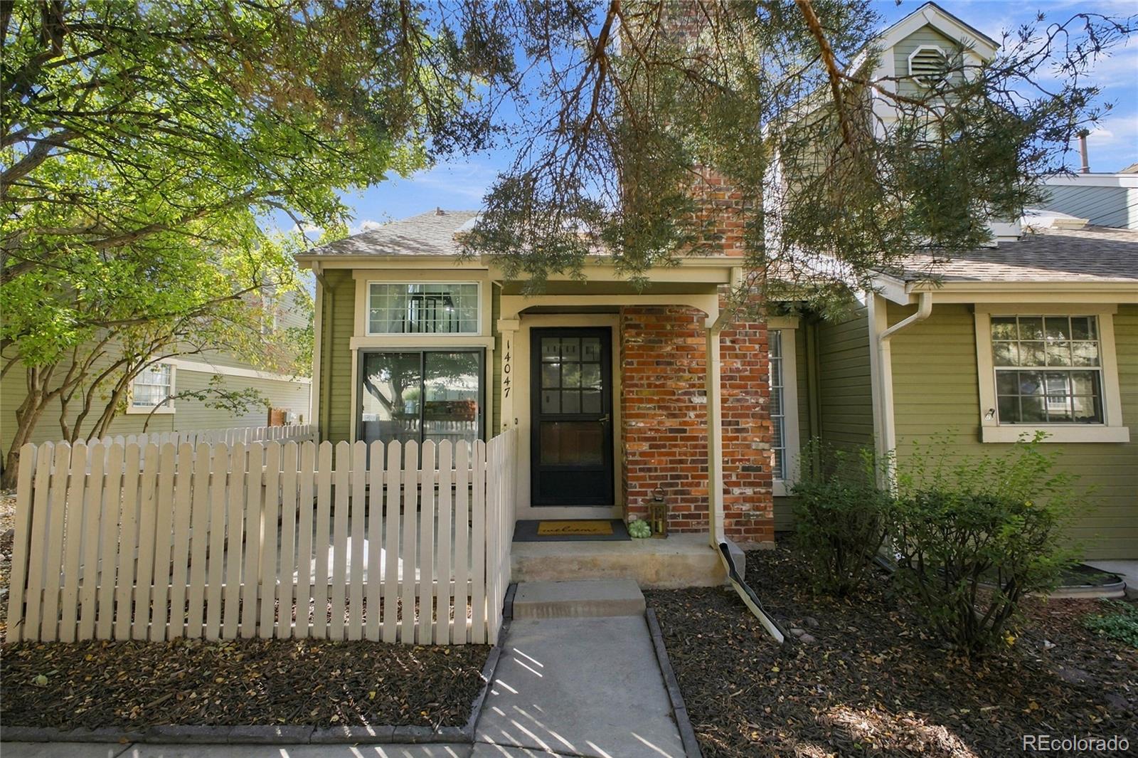 MLS Image #1 for 14047 e radcliff circle ,aurora, Colorado