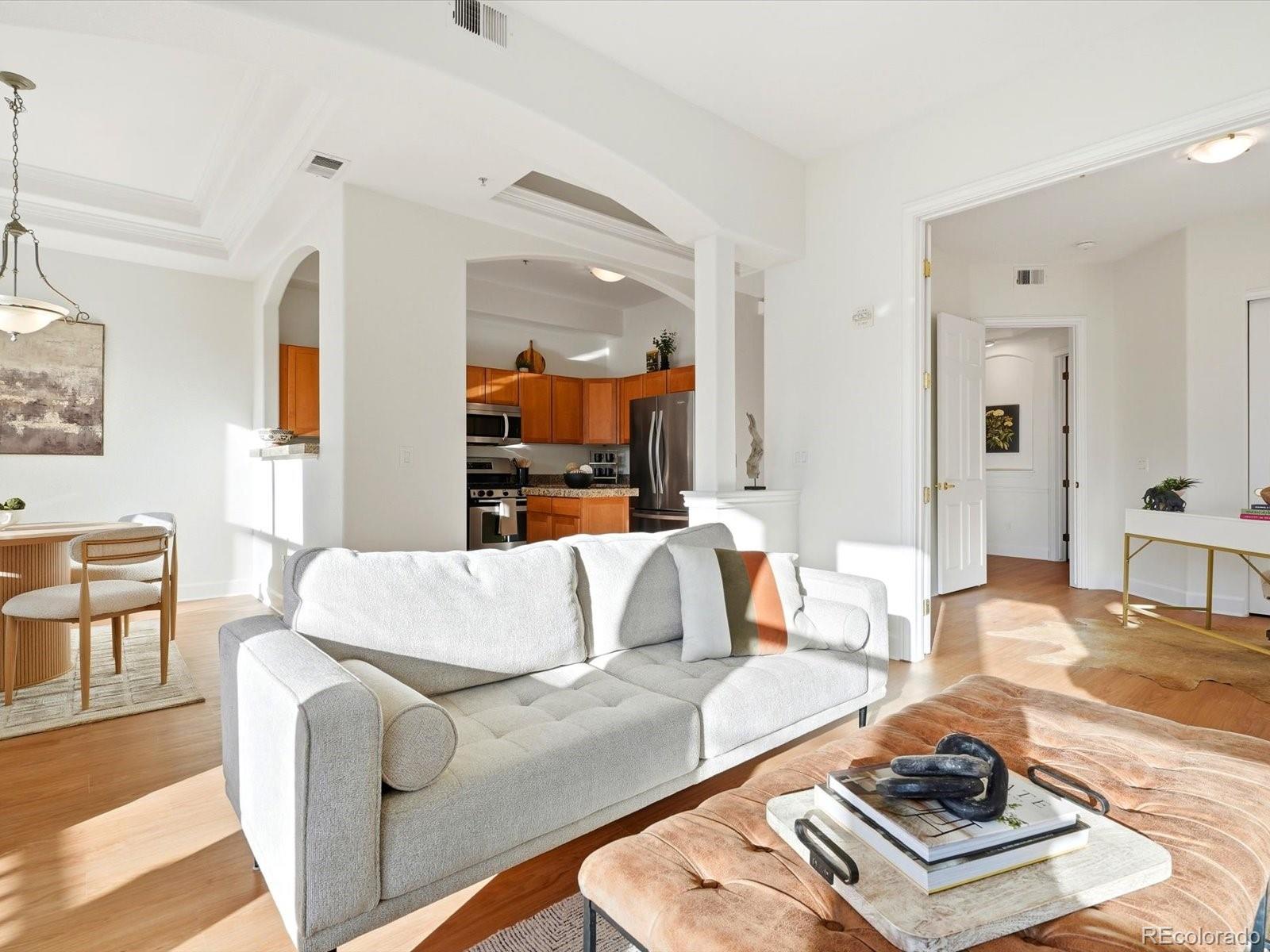 MLS Image #18 for 45 n ogden street,denver, Colorado