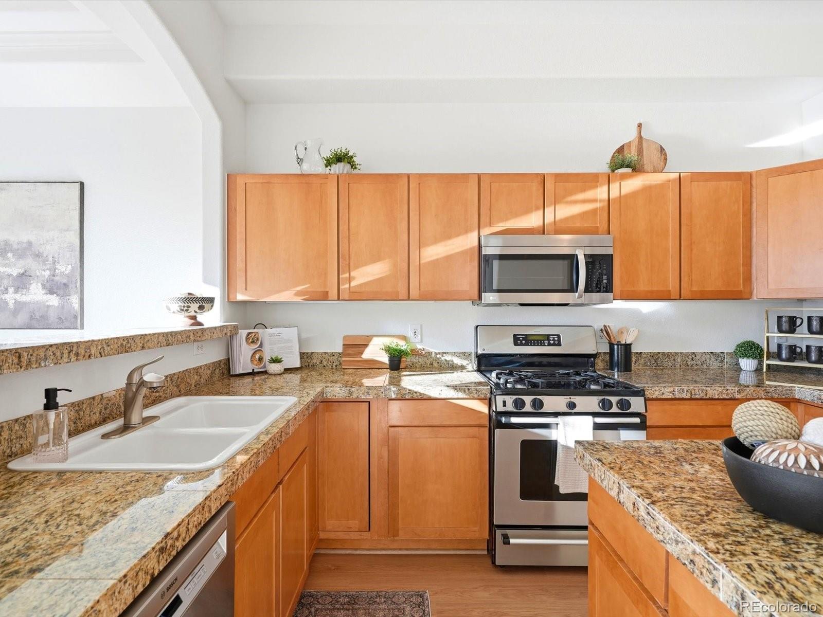 MLS Image #26 for 45 n ogden street,denver, Colorado