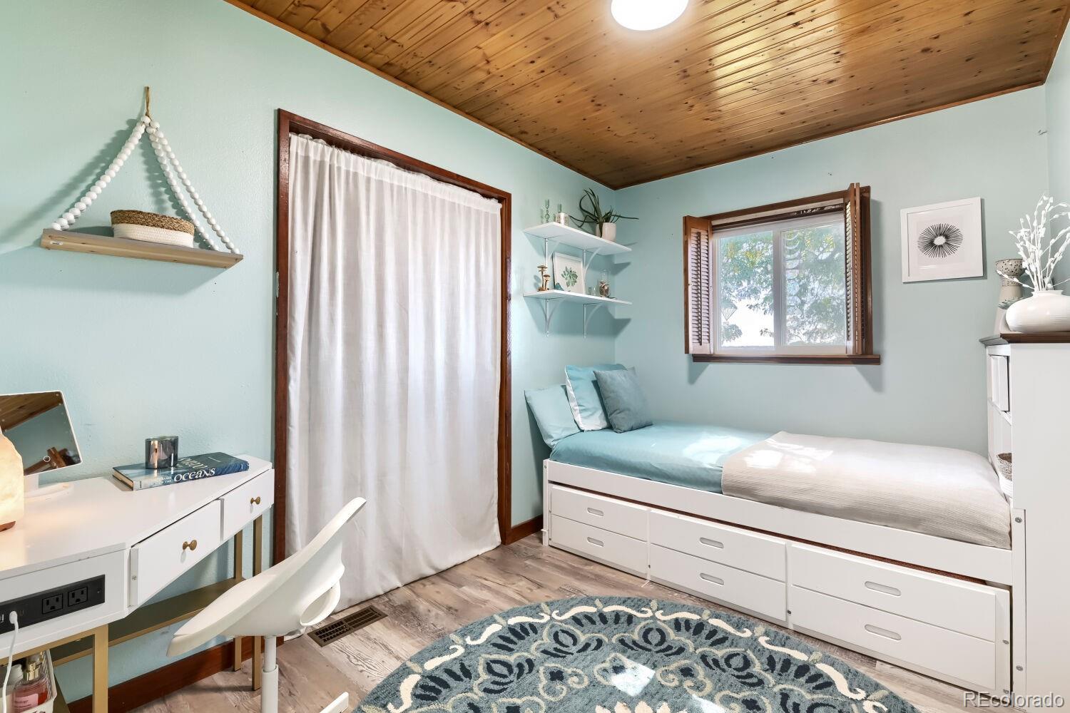 MLS Image #13 for 4919  county road 24 3/4 ,longmont, Colorado
