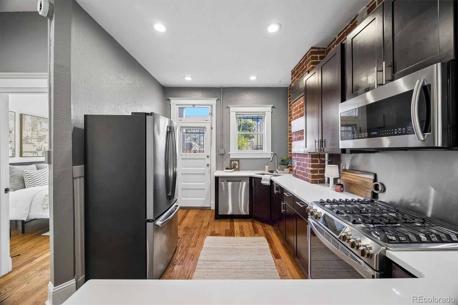 MLS Image #11 for 366 n sherman street ,denver, Colorado