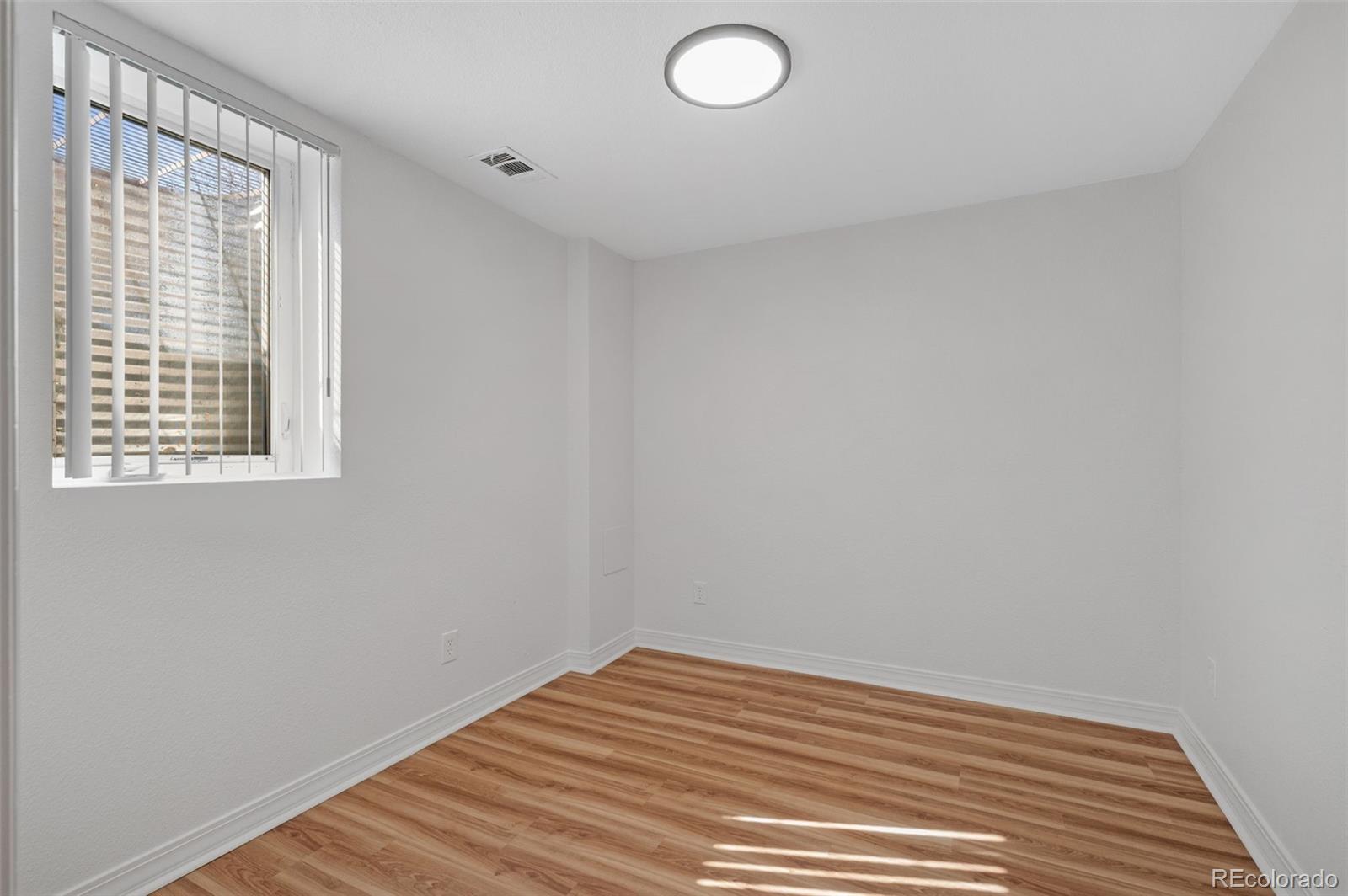 MLS Image #21 for 5504  sable street,denver, Colorado