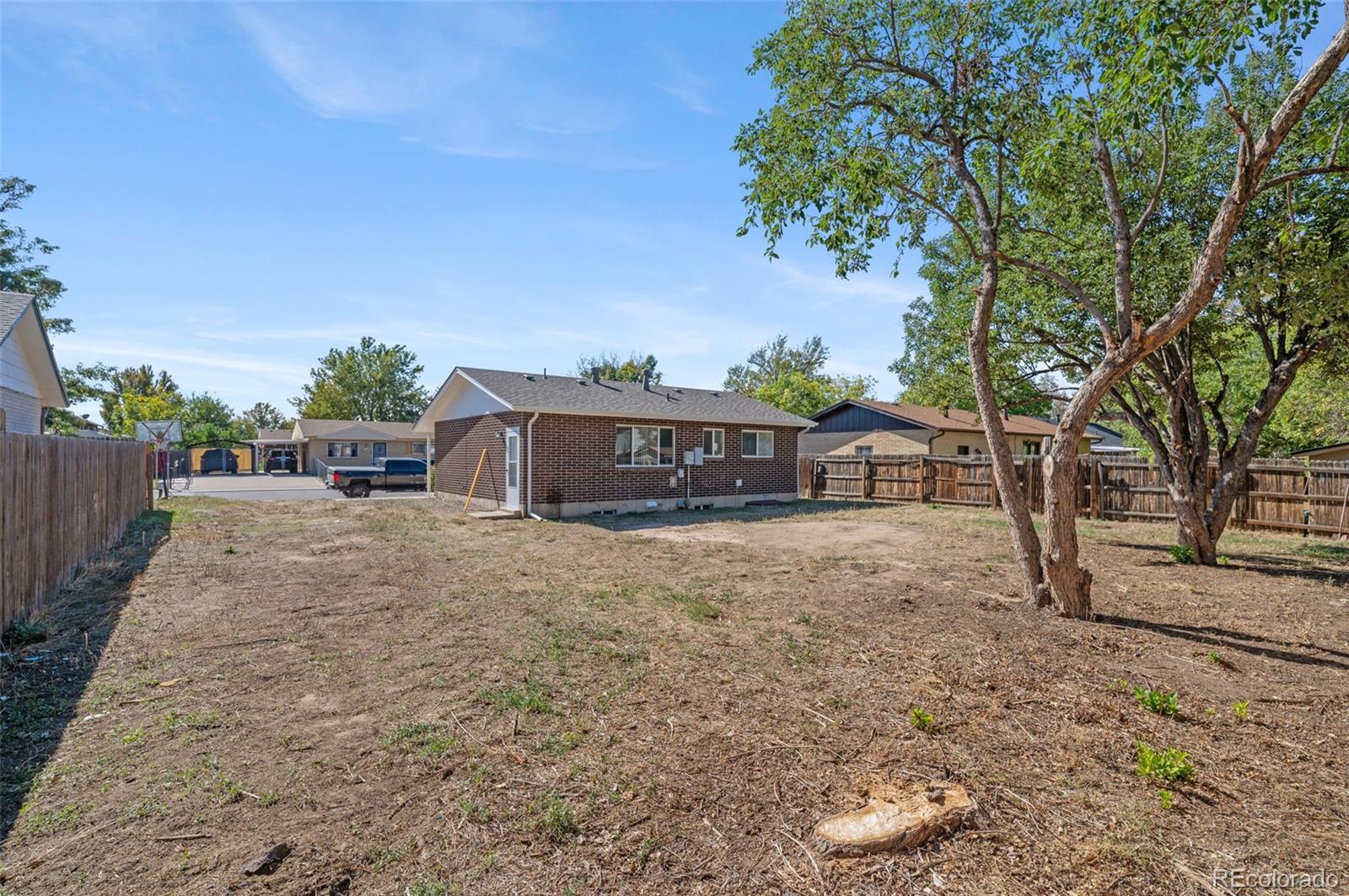 MLS Image #26 for 5504  sable street,denver, Colorado