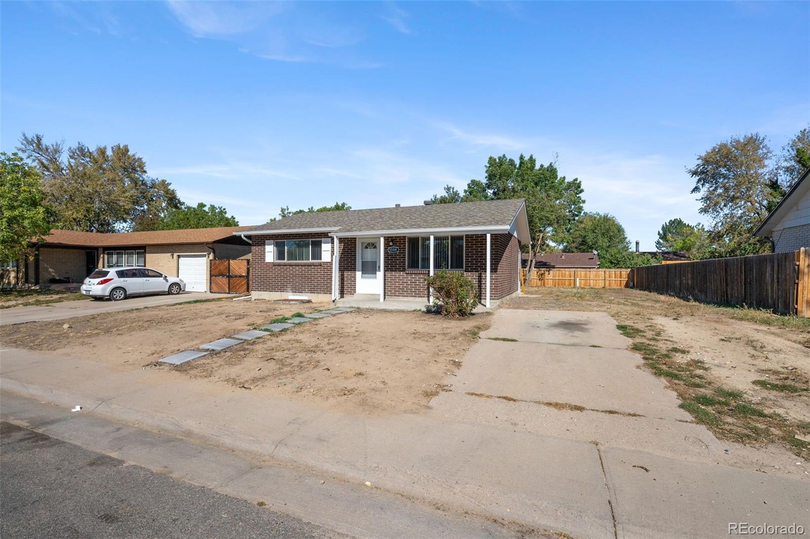 MLS Image #3 for 5504  sable street,denver, Colorado