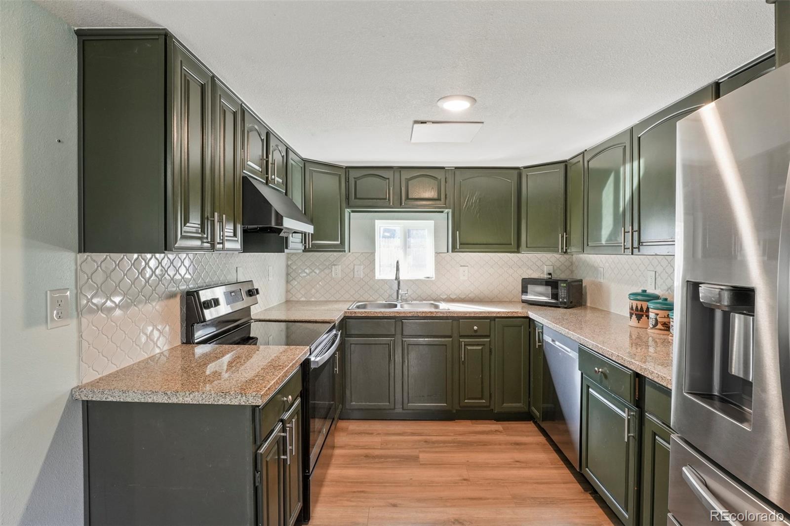 MLS Image #12 for 3464 w alaska place,denver, Colorado