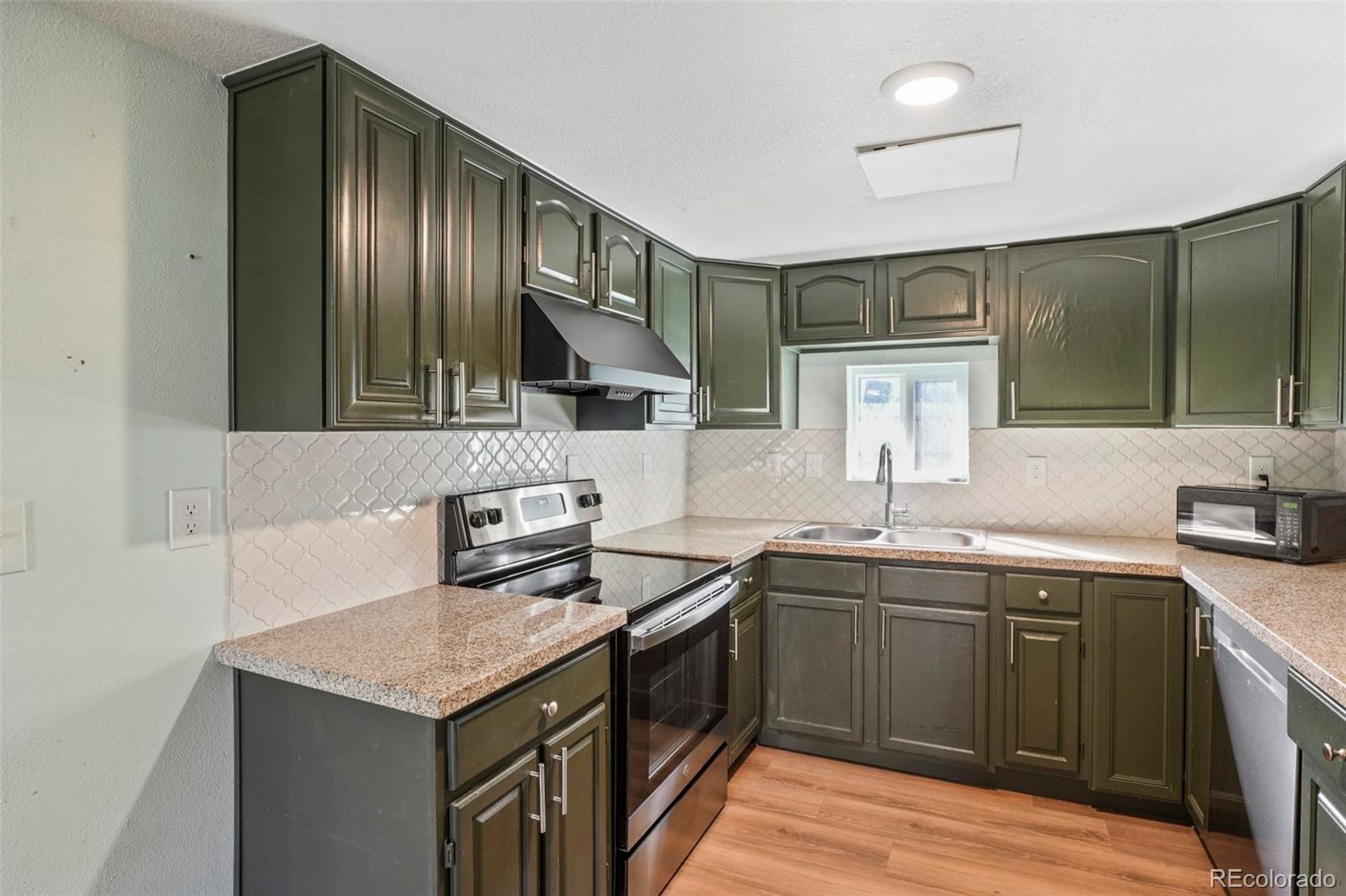 MLS Image #13 for 3464 w alaska place,denver, Colorado