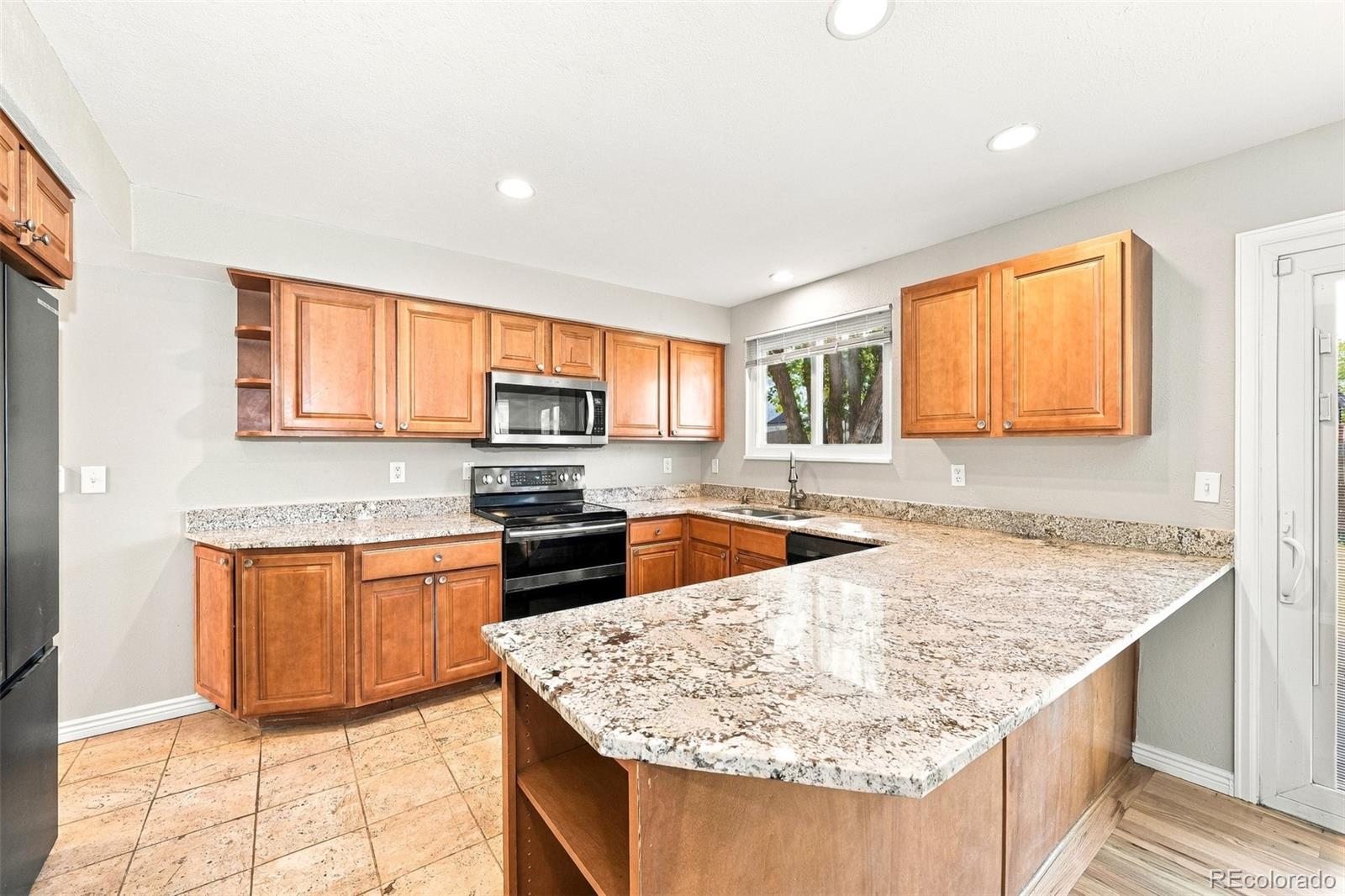 MLS Image #6 for 17454 e prentice circle,centennial, Colorado