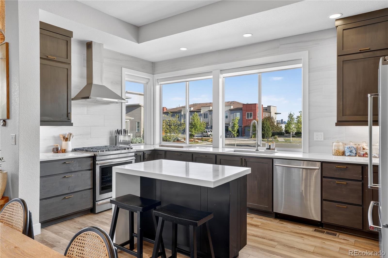 MLS Image #10 for 6601  fern ,denver, Colorado