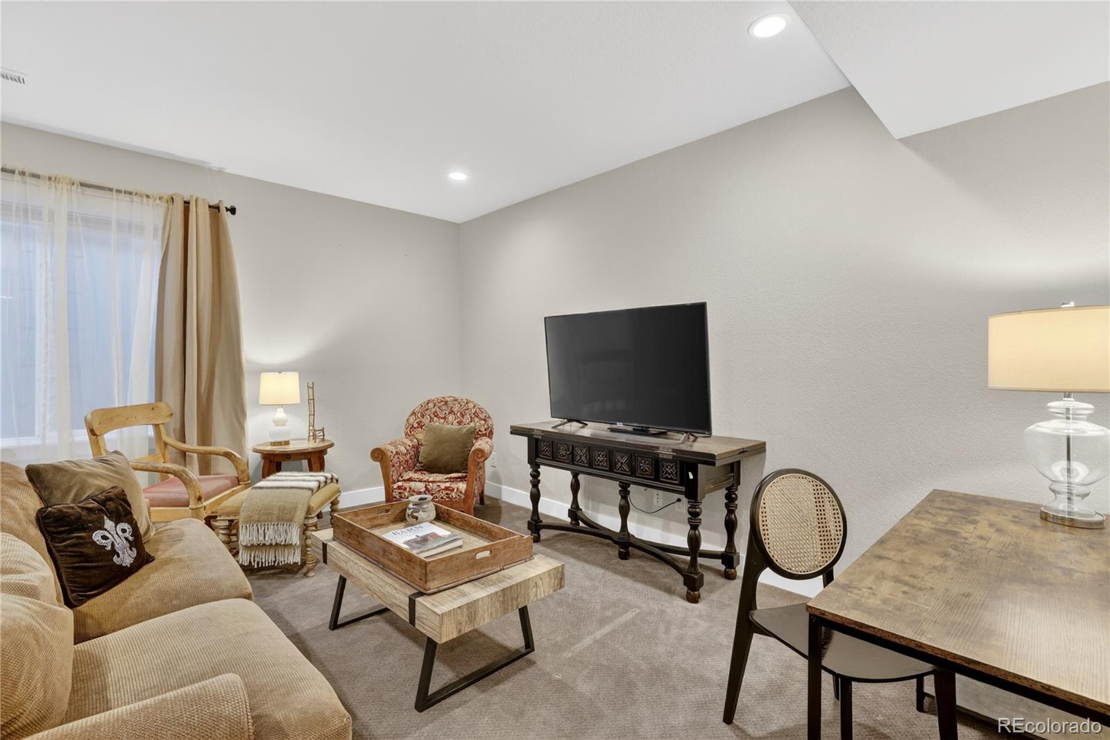 MLS Image #22 for 6601  fern ,denver, Colorado