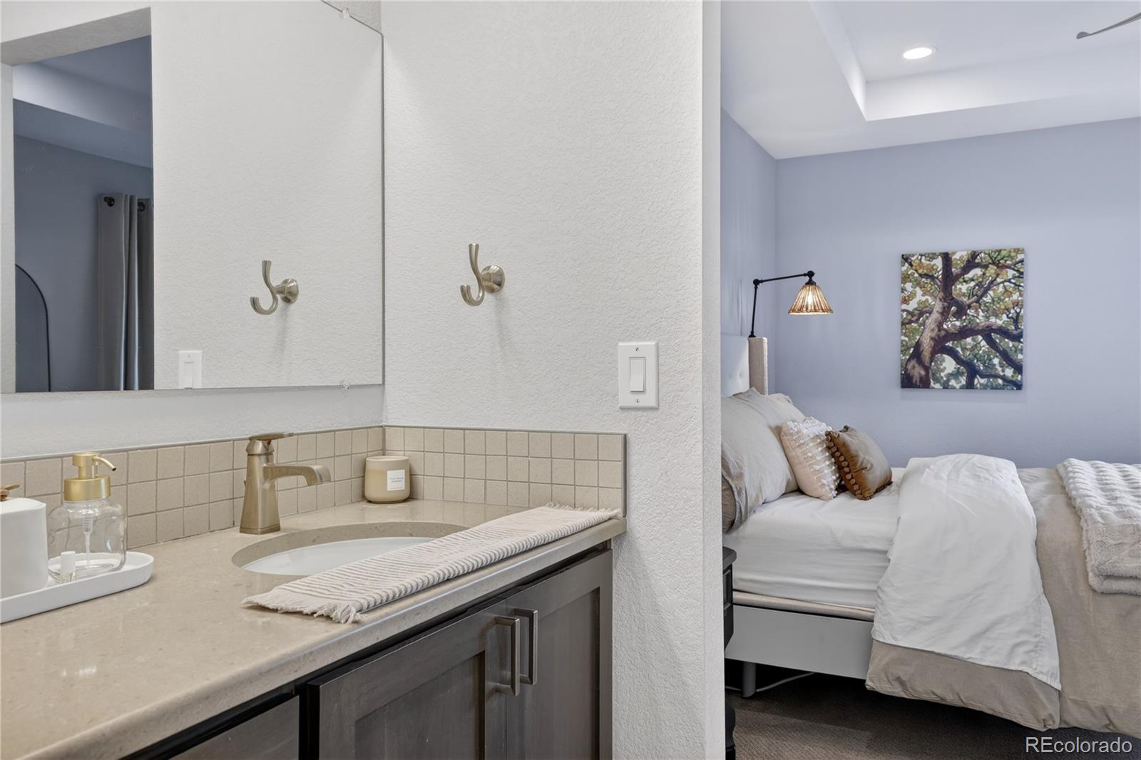 MLS Image #27 for 6601  fern ,denver, Colorado