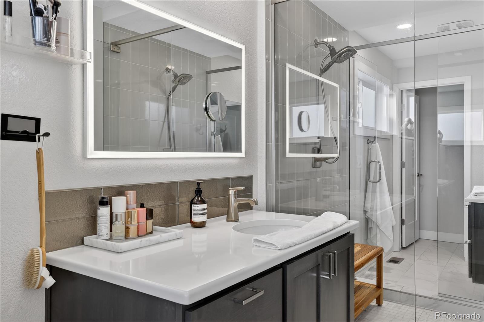 MLS Image #35 for 6601  fern ,denver, Colorado