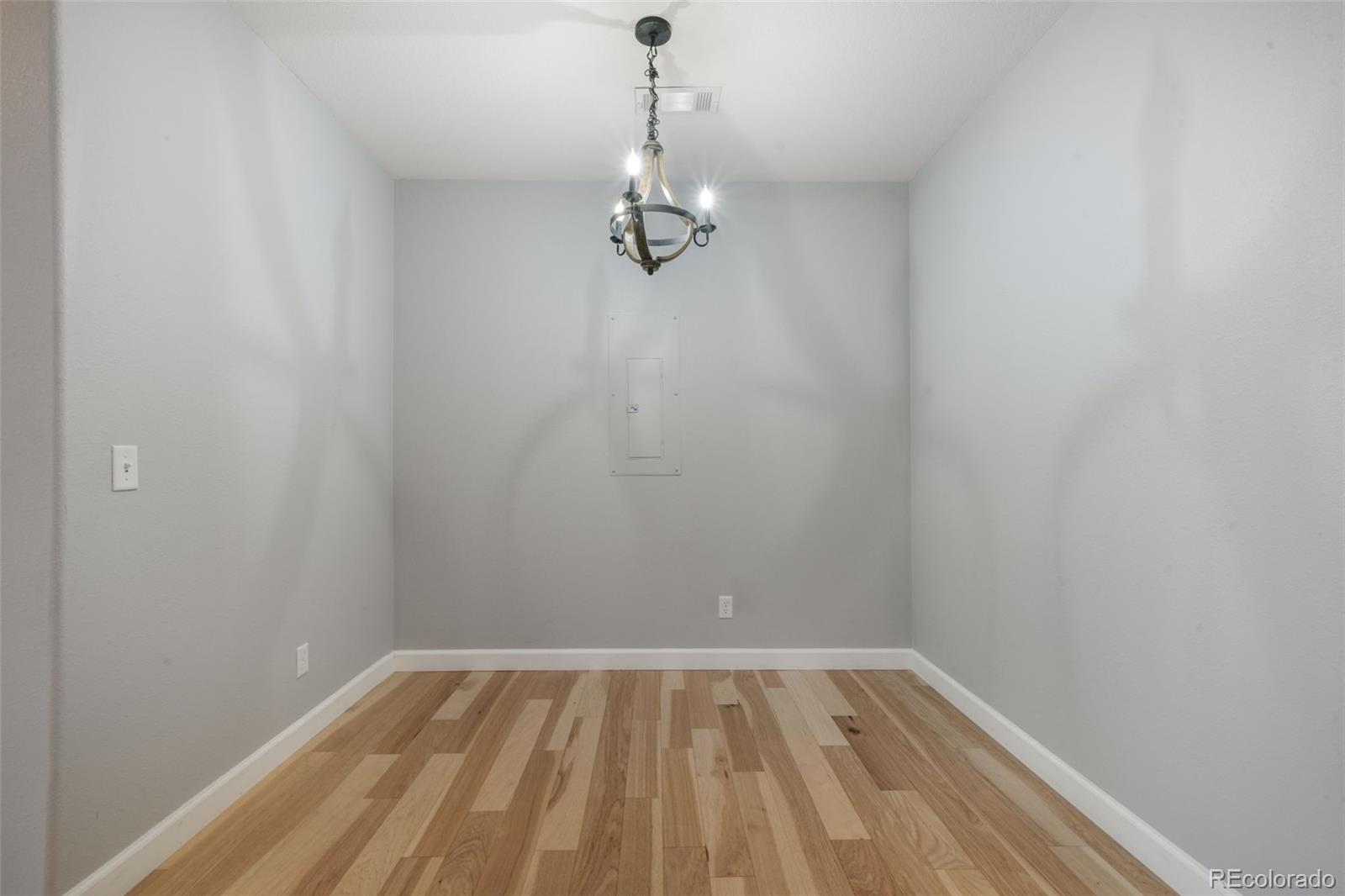 MLS Image #17 for 19303 e college drive,aurora, Colorado