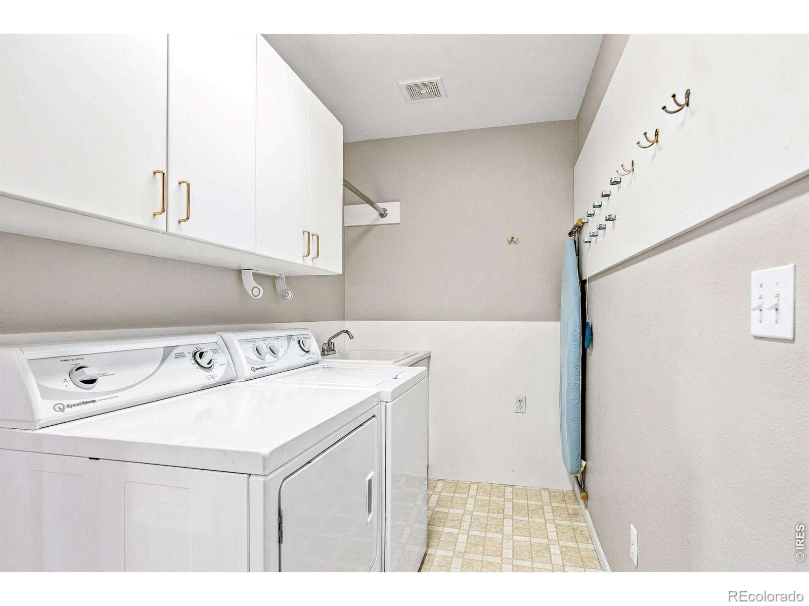 MLS Image #8 for 1650  46th avenue,greeley, Colorado