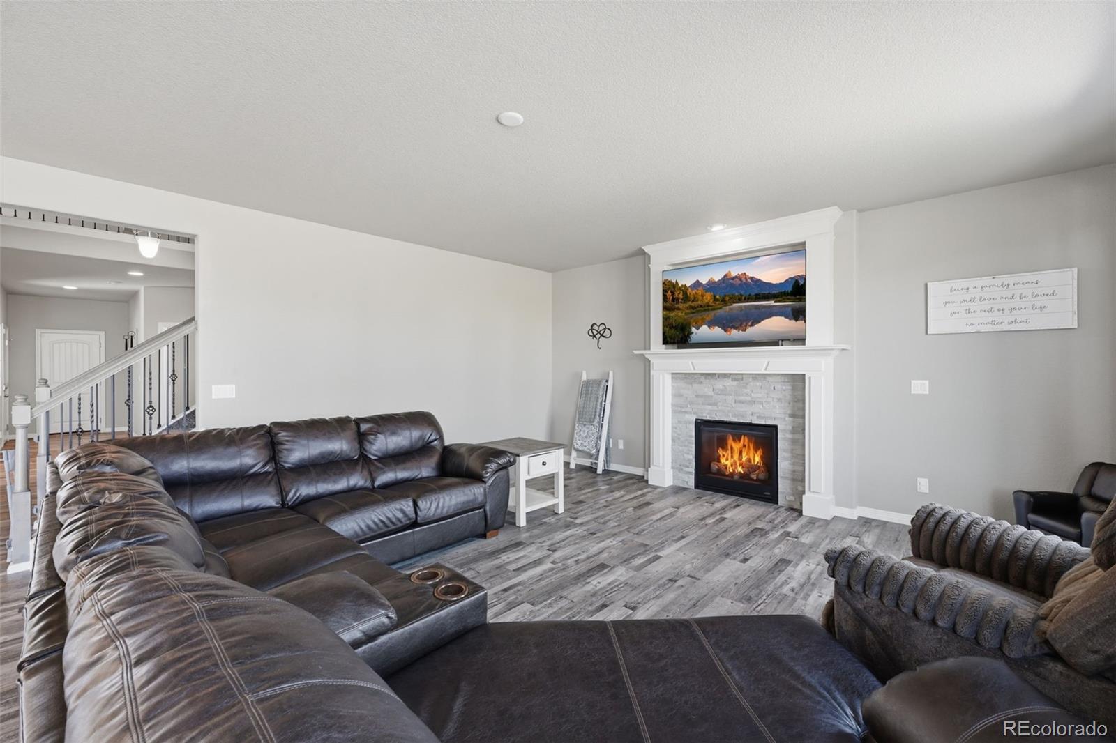 MLS Image #4 for 12810  windingwalk drive,peyton, Colorado