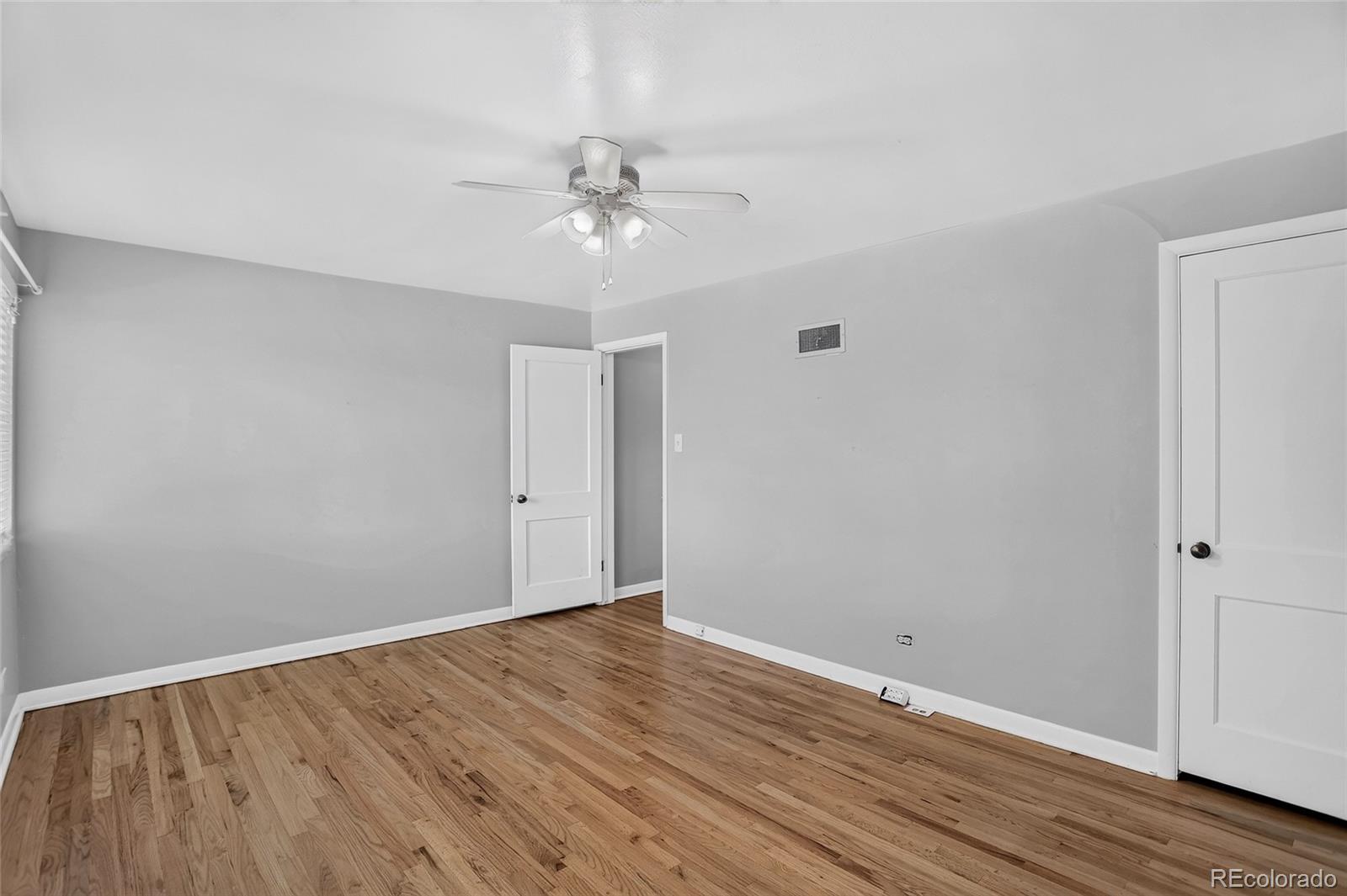 MLS Image #13 for 1340  ivanhoe street,denver, Colorado