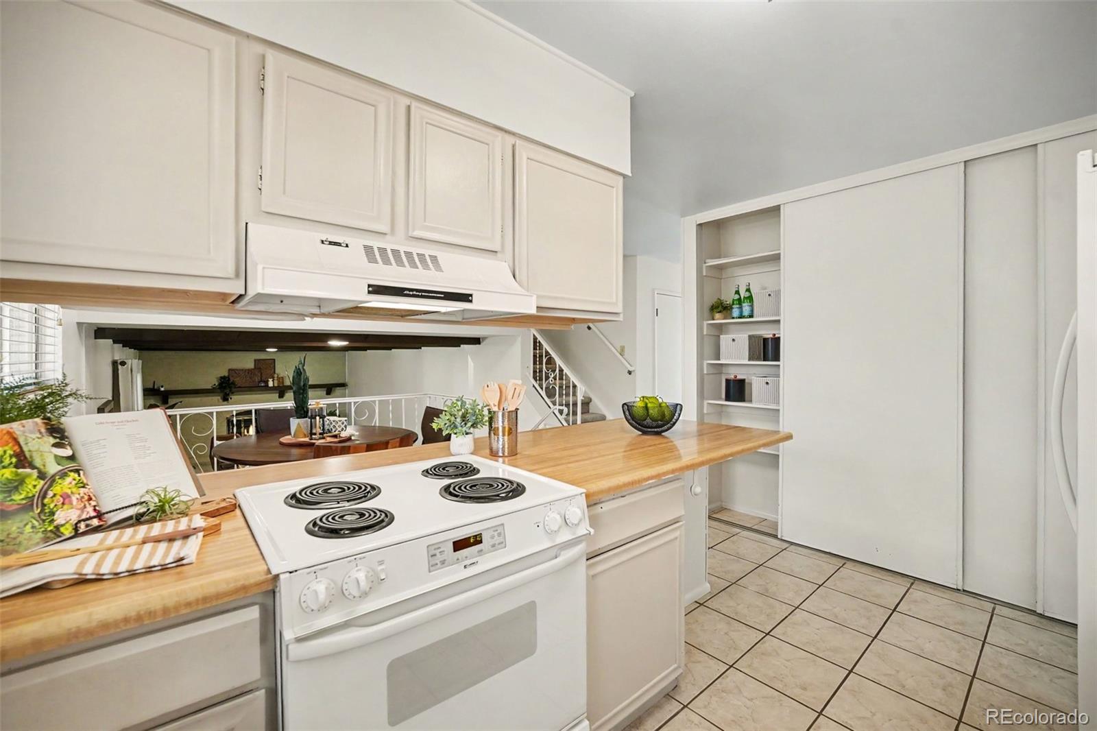 MLS Image #8 for 1958 s deframe way,lakewood, Colorado