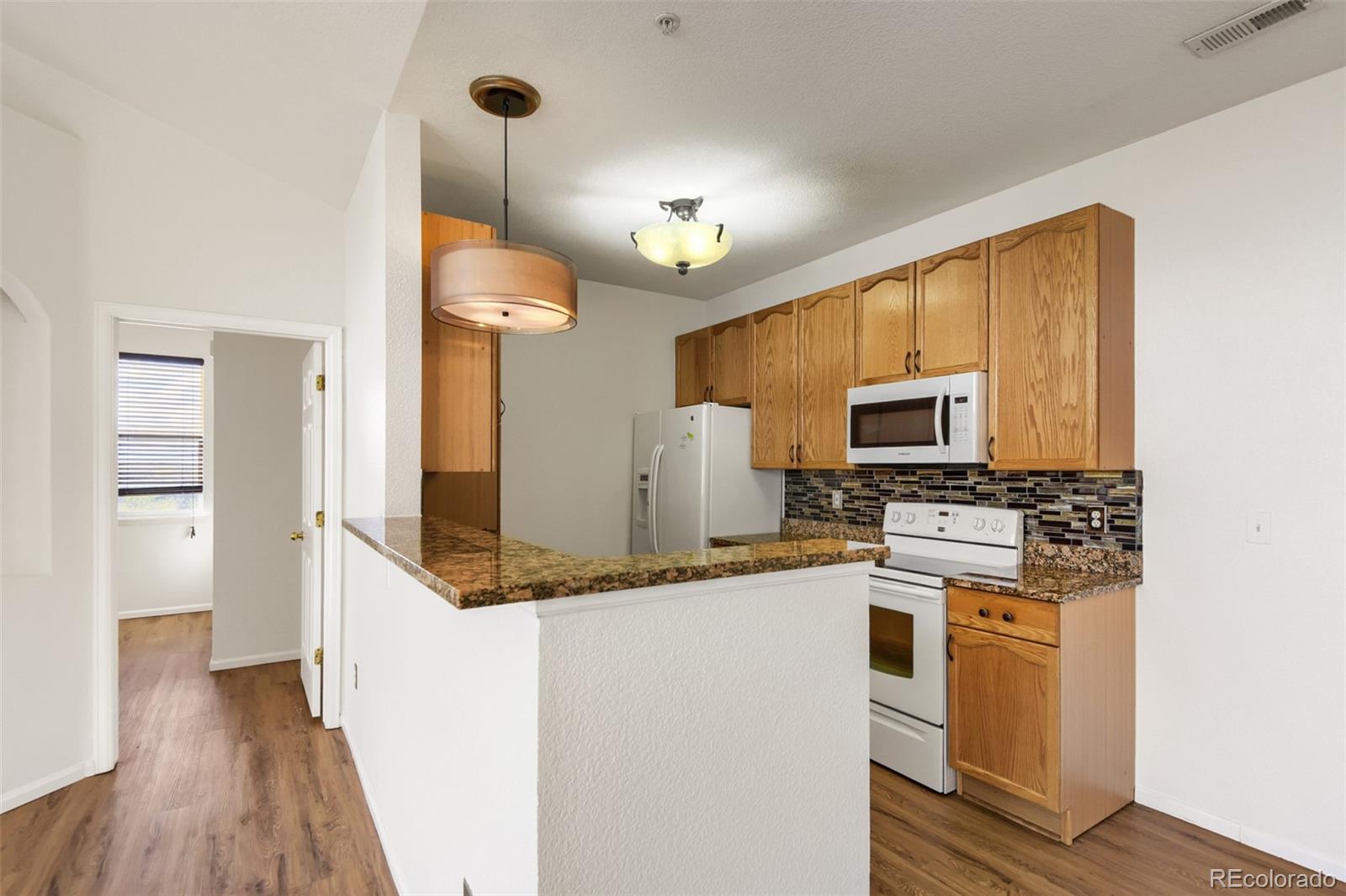 MLS Image #9 for 14221 e 1st drive,aurora, Colorado