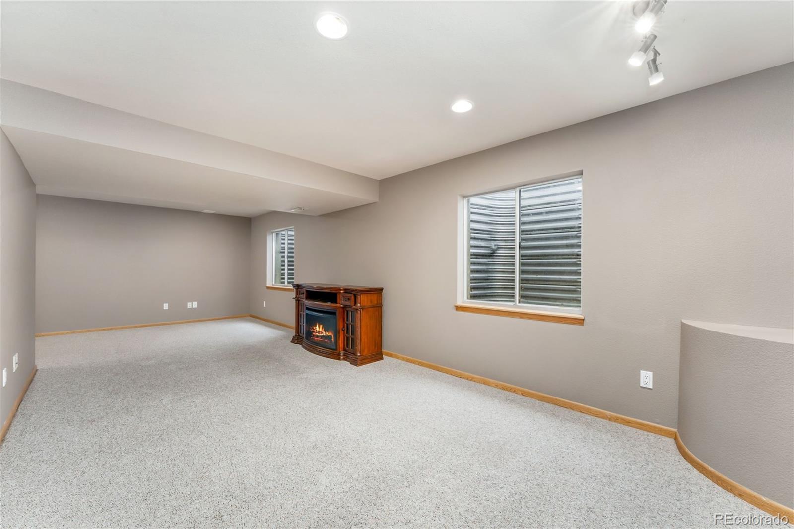 MLS Image #25 for 2001  skye court,fort collins, Colorado