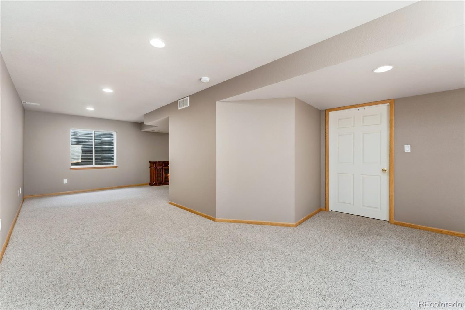 MLS Image #26 for 2001  skye court,fort collins, Colorado