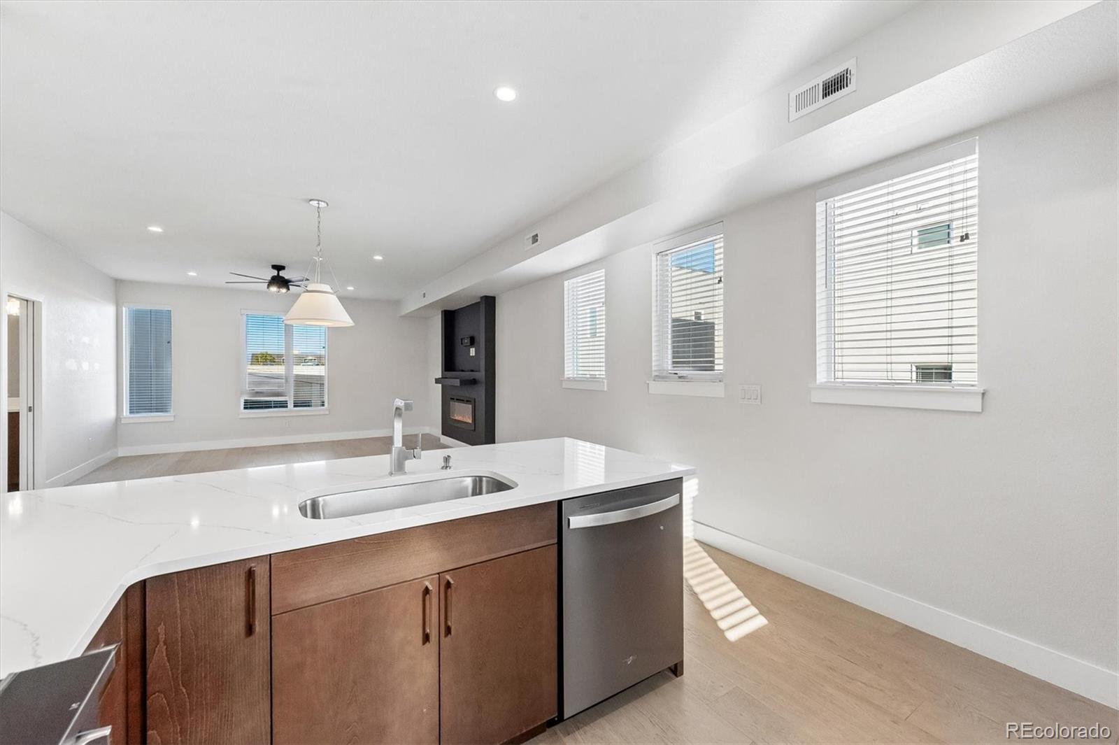 MLS Image #11 for 3541 s emerson street,englewood, Colorado