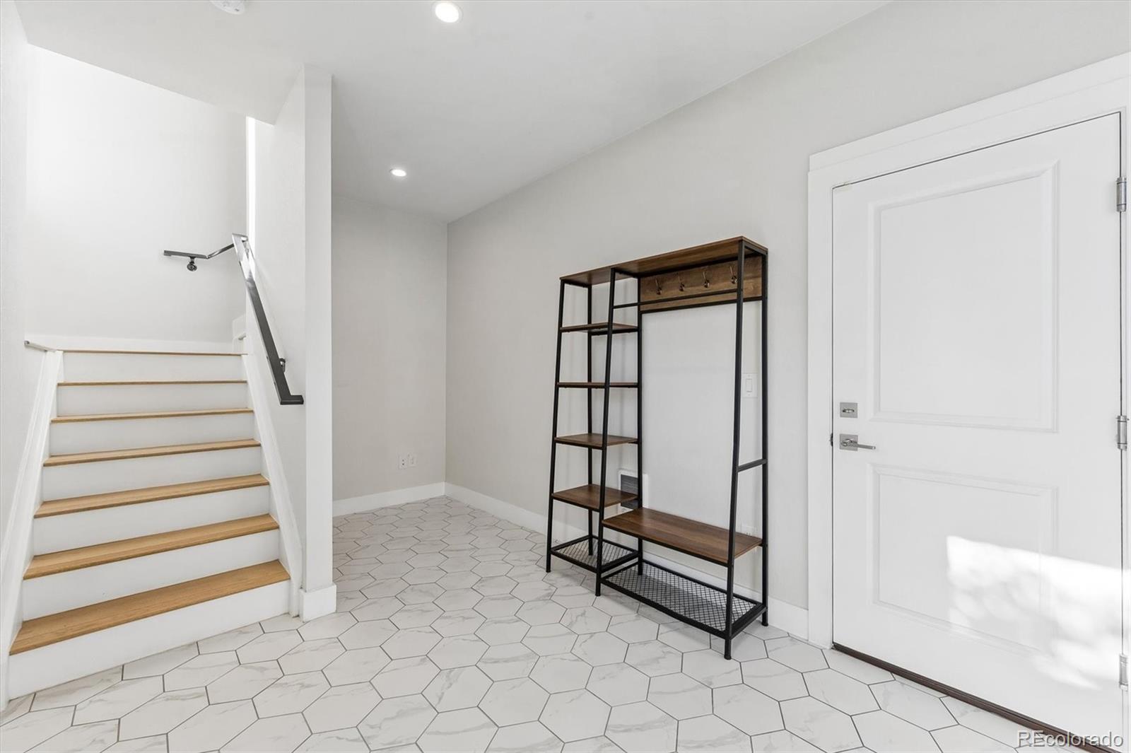 MLS Image #2 for 3541 s emerson street,englewood, Colorado